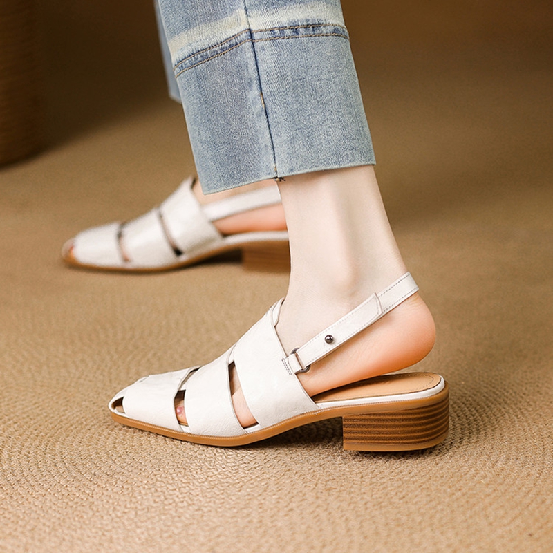 新しい夏の女性のサンダル本革の靴女性のためのスクエアトゥチャ - Leather Work Heels のレビューと価格