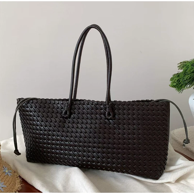デザイナー高級PU織りトートバッグ、トップハンドル付き細長い - Leather Workshop のレビューと価格
