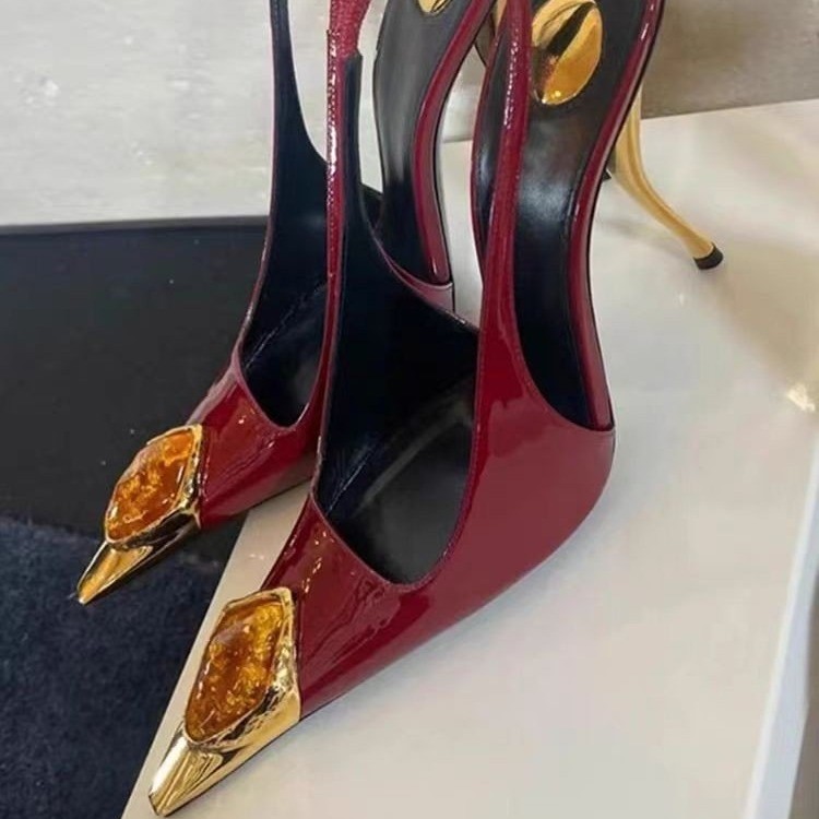 スタースタイル宝石メタルトゥパテントレザー女性パンプスファッ - Leather Work Heels のレビューと価格