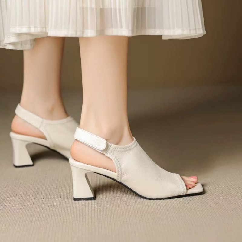 フランス風超ソフトレザー スクエアトゥ ローマンオープントゥ - Leather Work Heels のレビューと価格